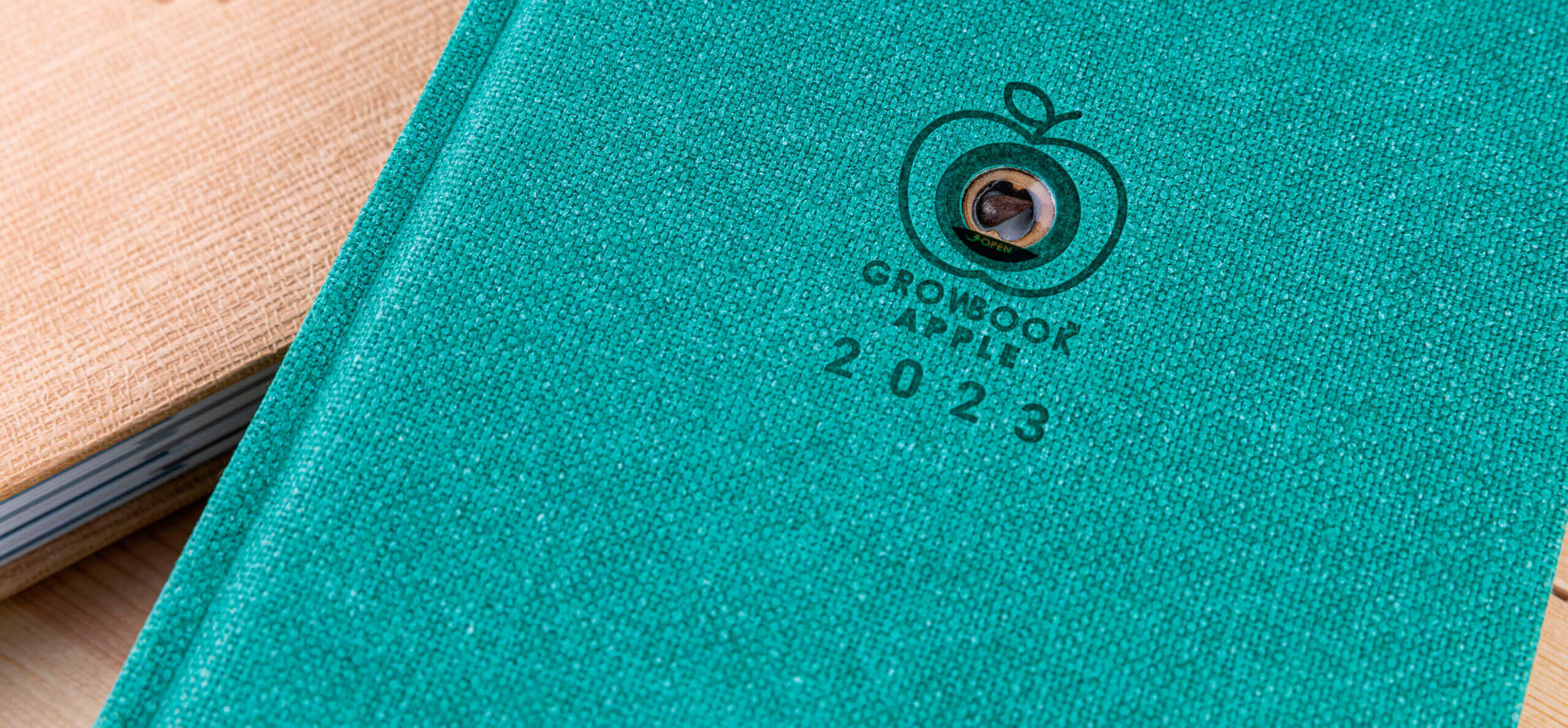 GROWBOOK™ notatniki z nasionami roślin 1 growbook notatniki ekologiczne hero